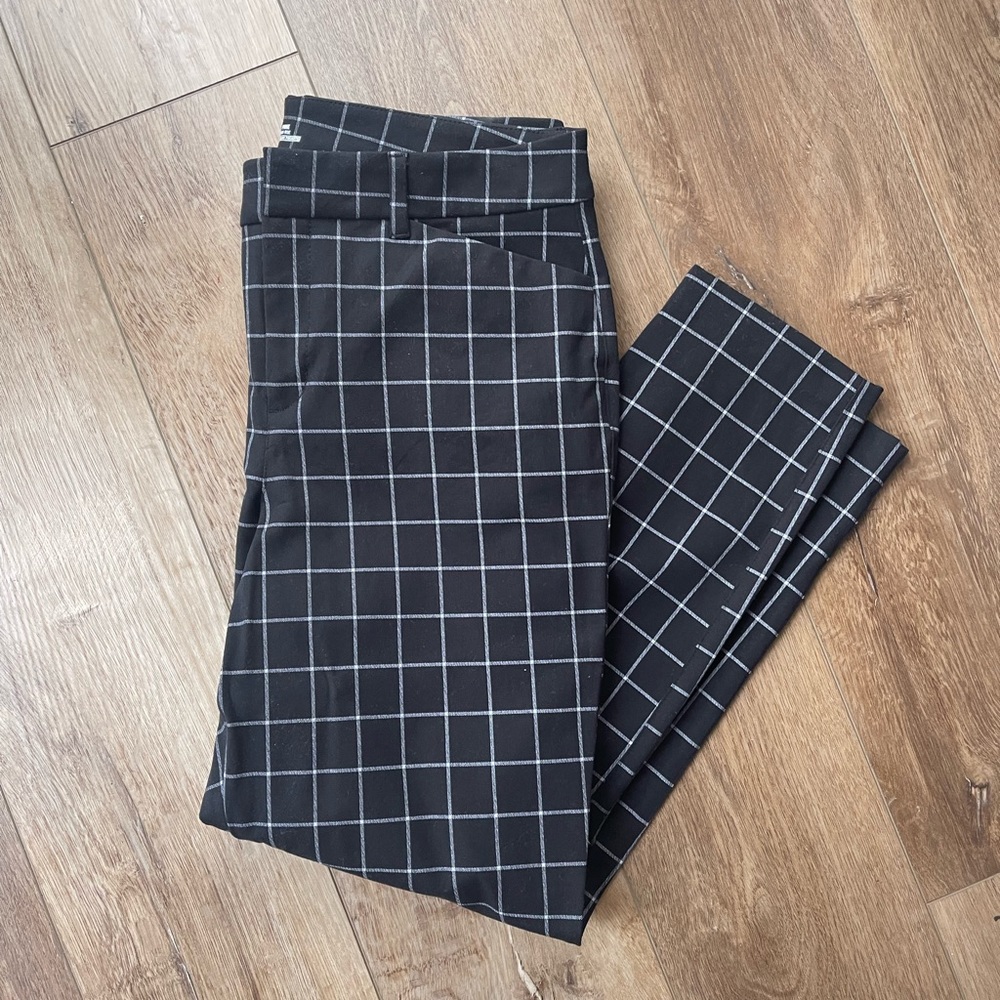 Old Navy Pixie Dress Pants